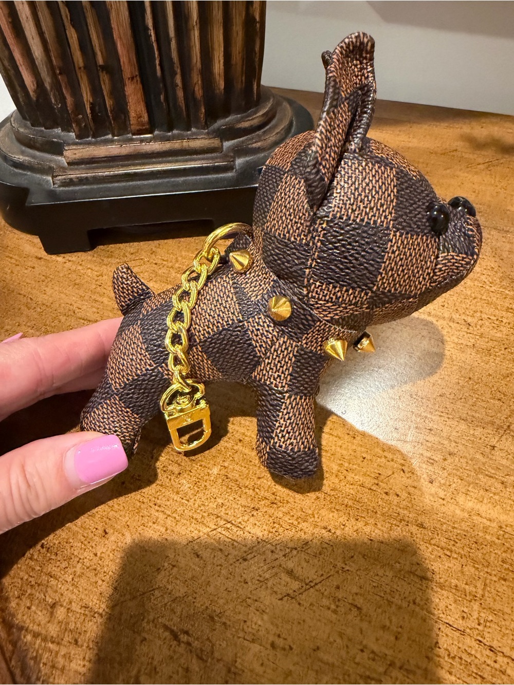 Checkerboard Brown French Bulldog Key/Bag Charm with Gold Chain NWOT - Picture 4 of 14